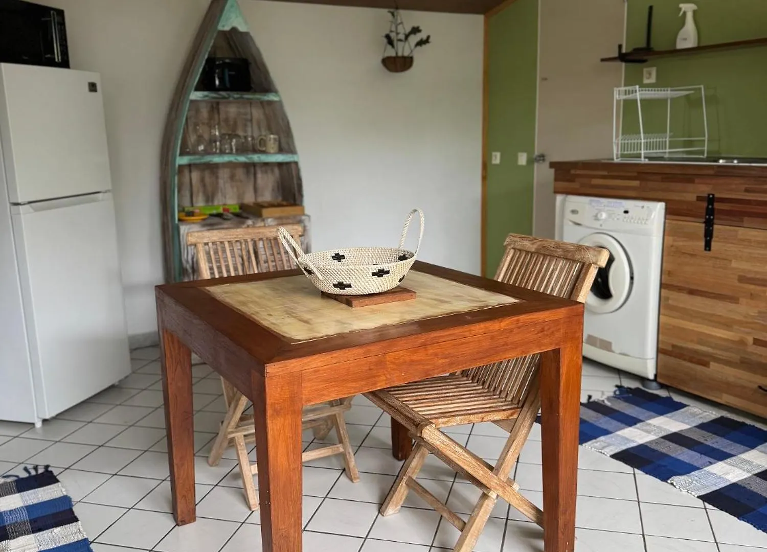 Fare Ohiva - Logement Entier Plage Commerces Wifi Parking Punaauia  Appartement